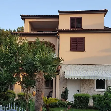 Апартаменты In Mit Garten, Terrasse Банджоле