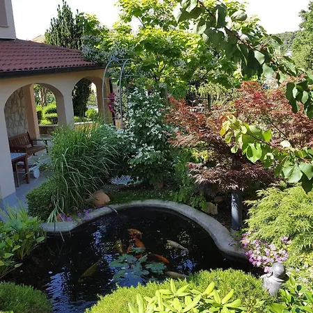 In Mit Garten, Terrasse *